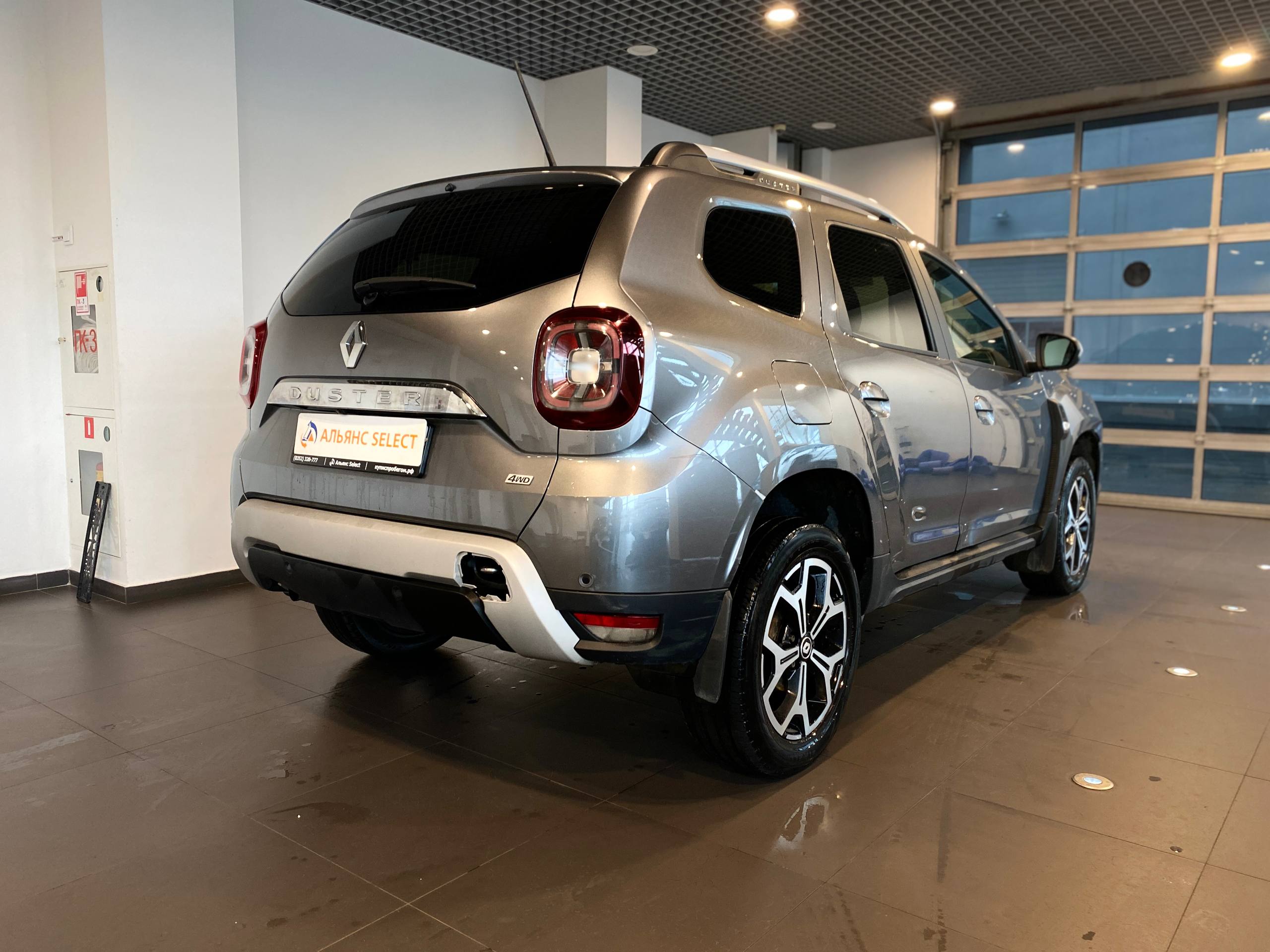RENAULT DUSTER