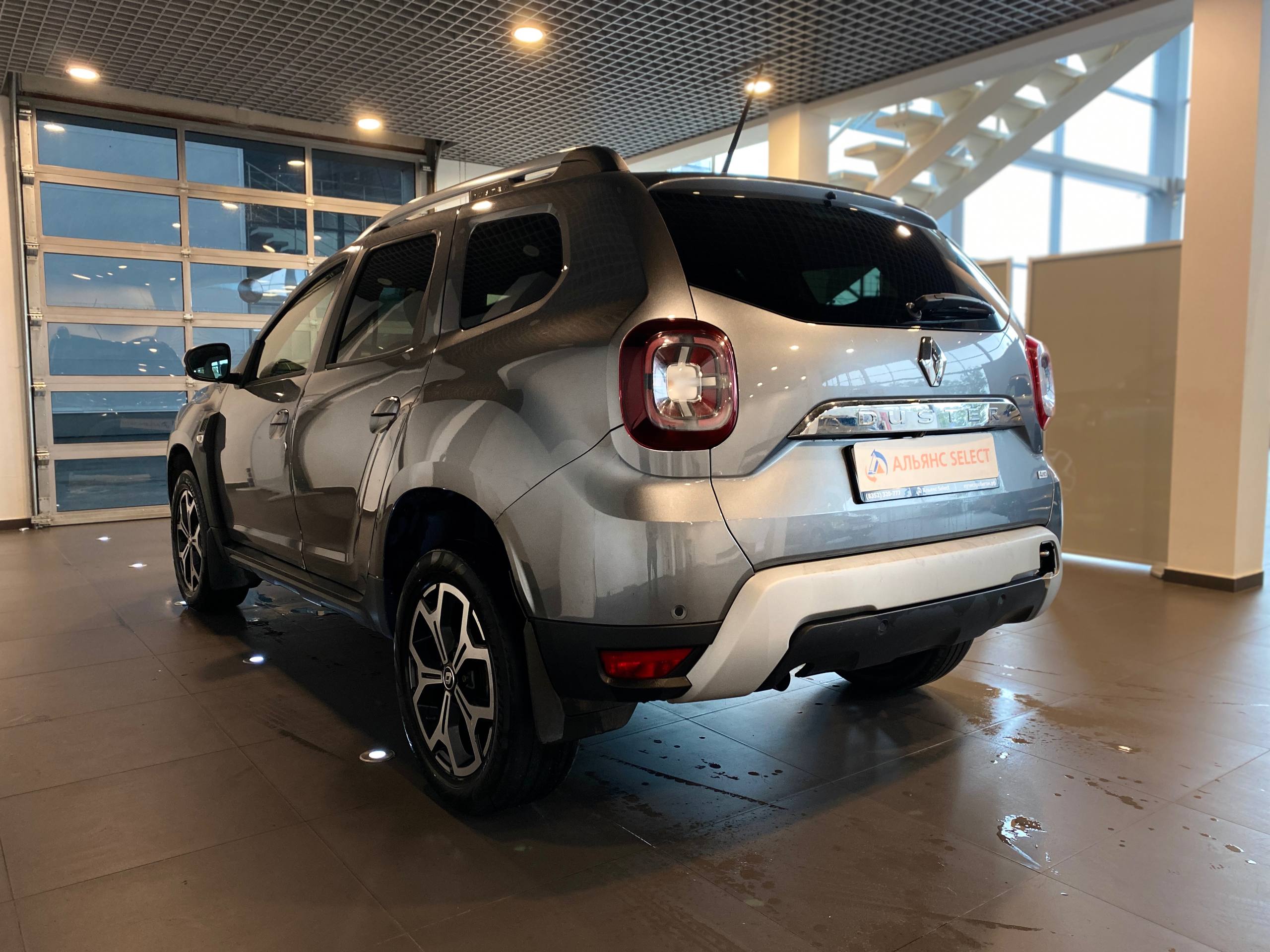 RENAULT DUSTER