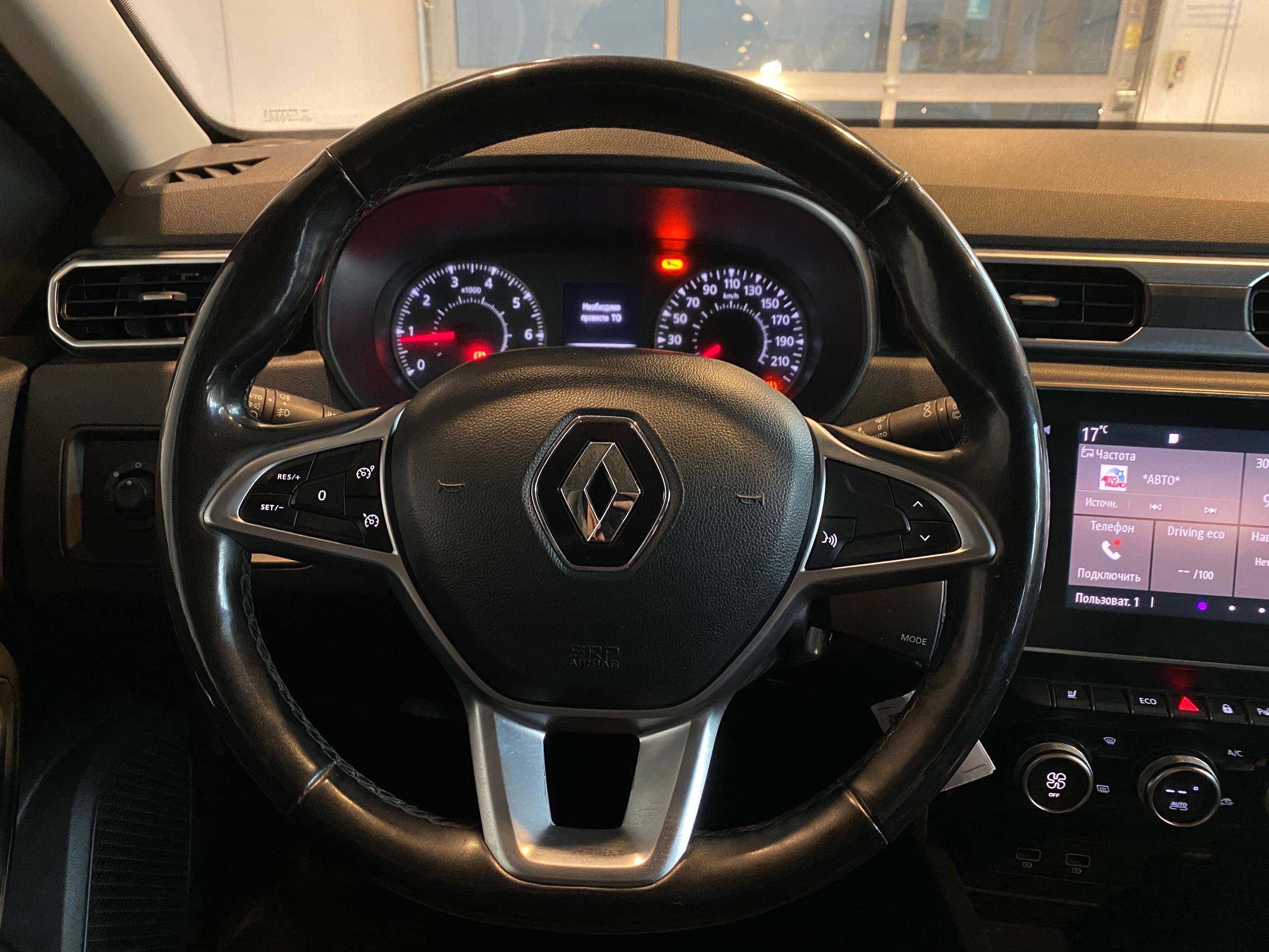 RENAULT DUSTER