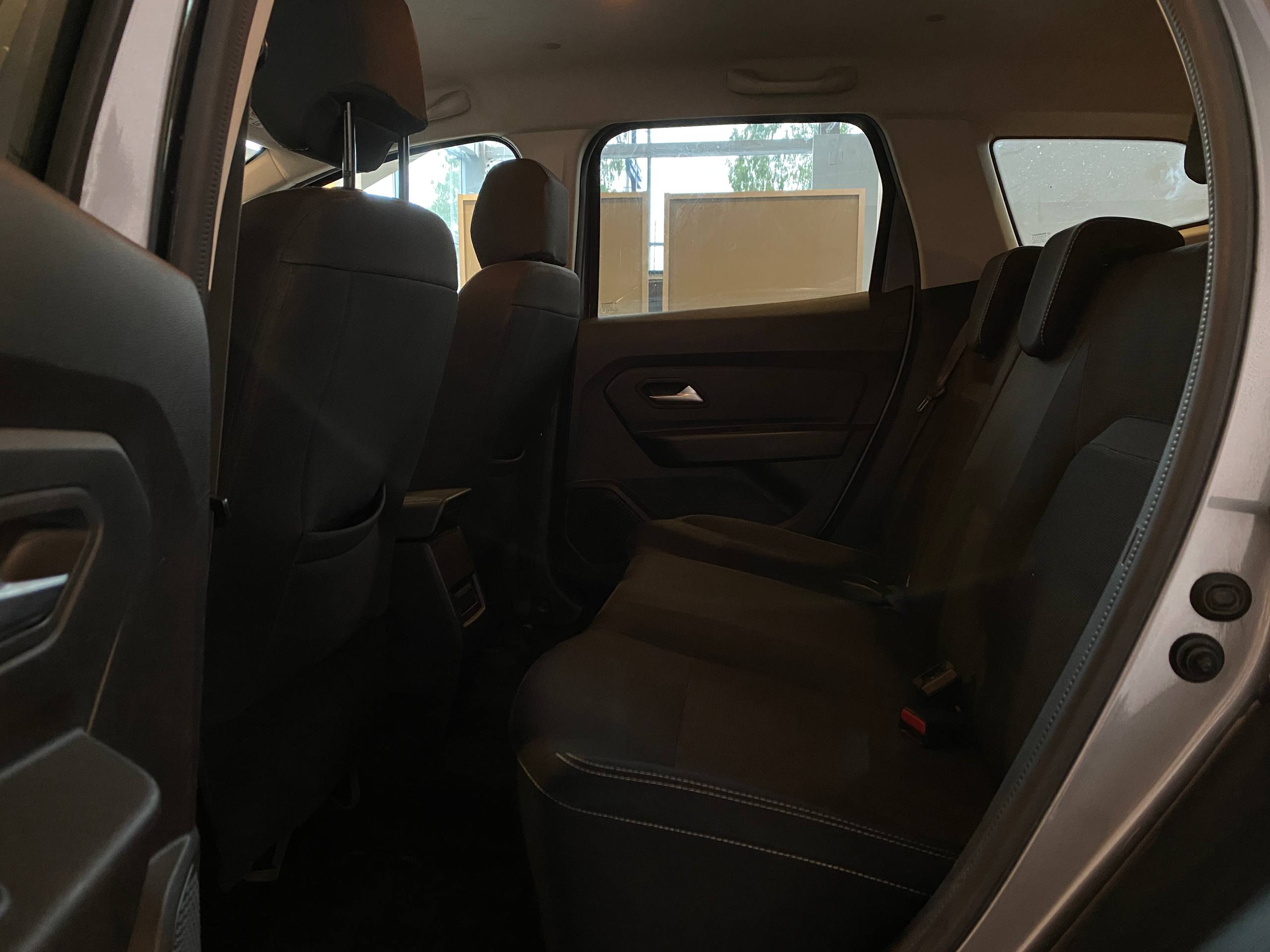 RENAULT DUSTER