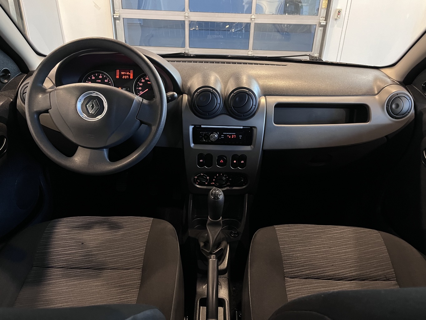 RENAULT SANDERO