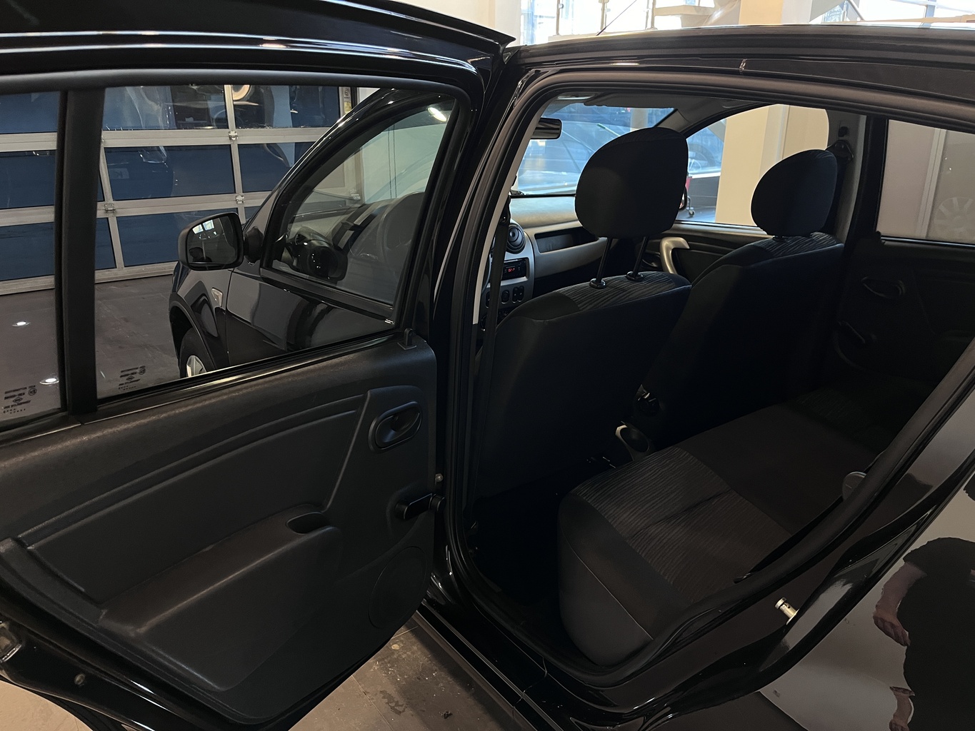 RENAULT SANDERO
