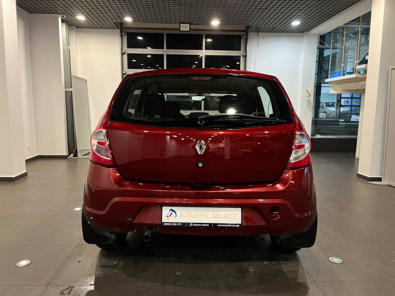 RENAULT SANDERO