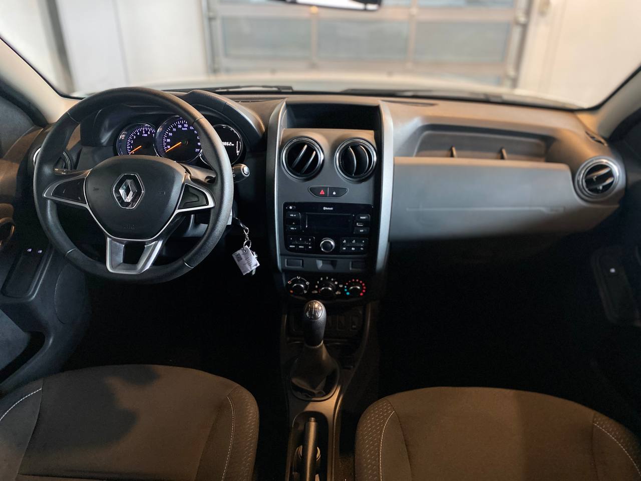 RENAULT DUSTER