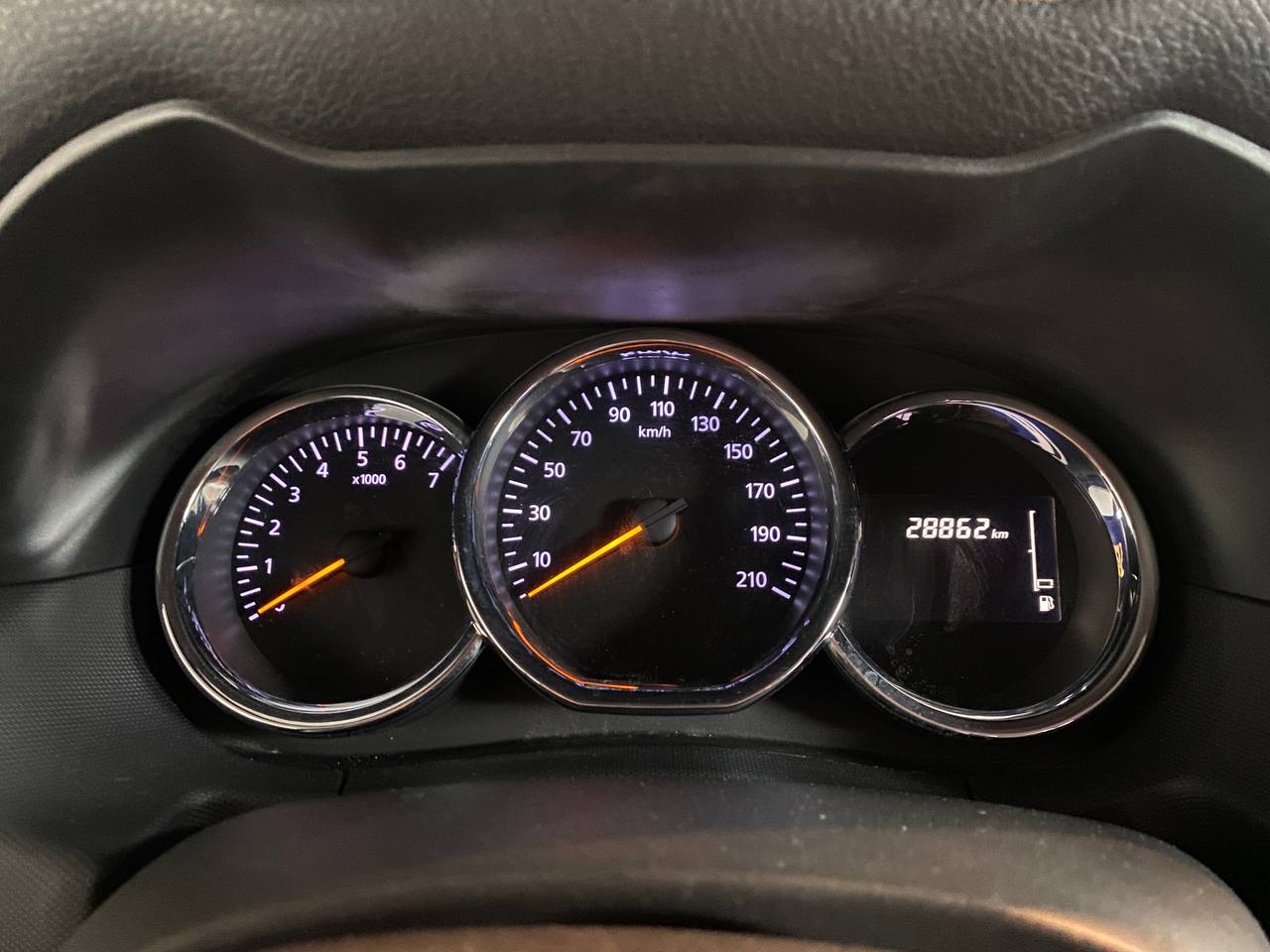 RENAULT DUSTER