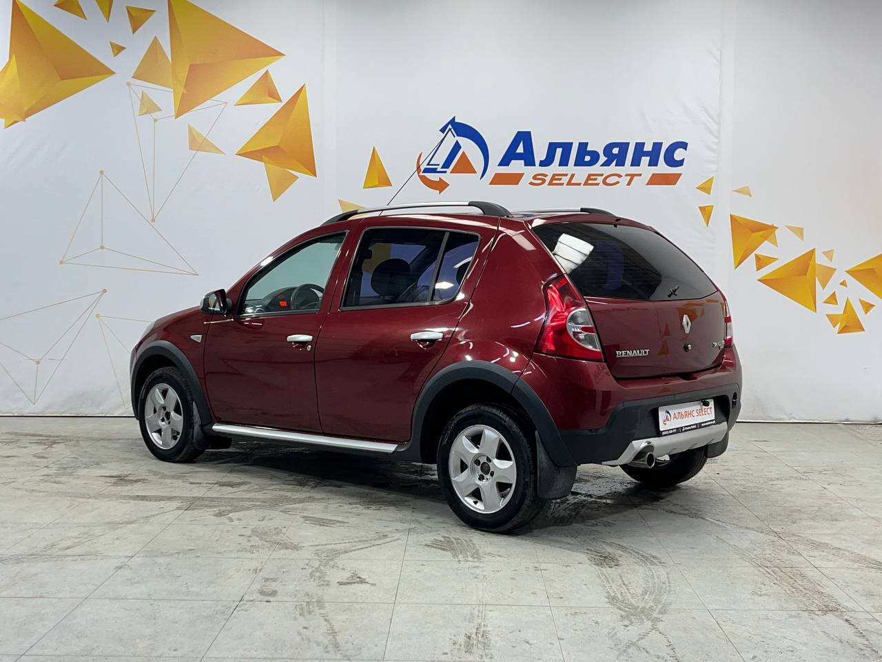 RENAULT SANDERO