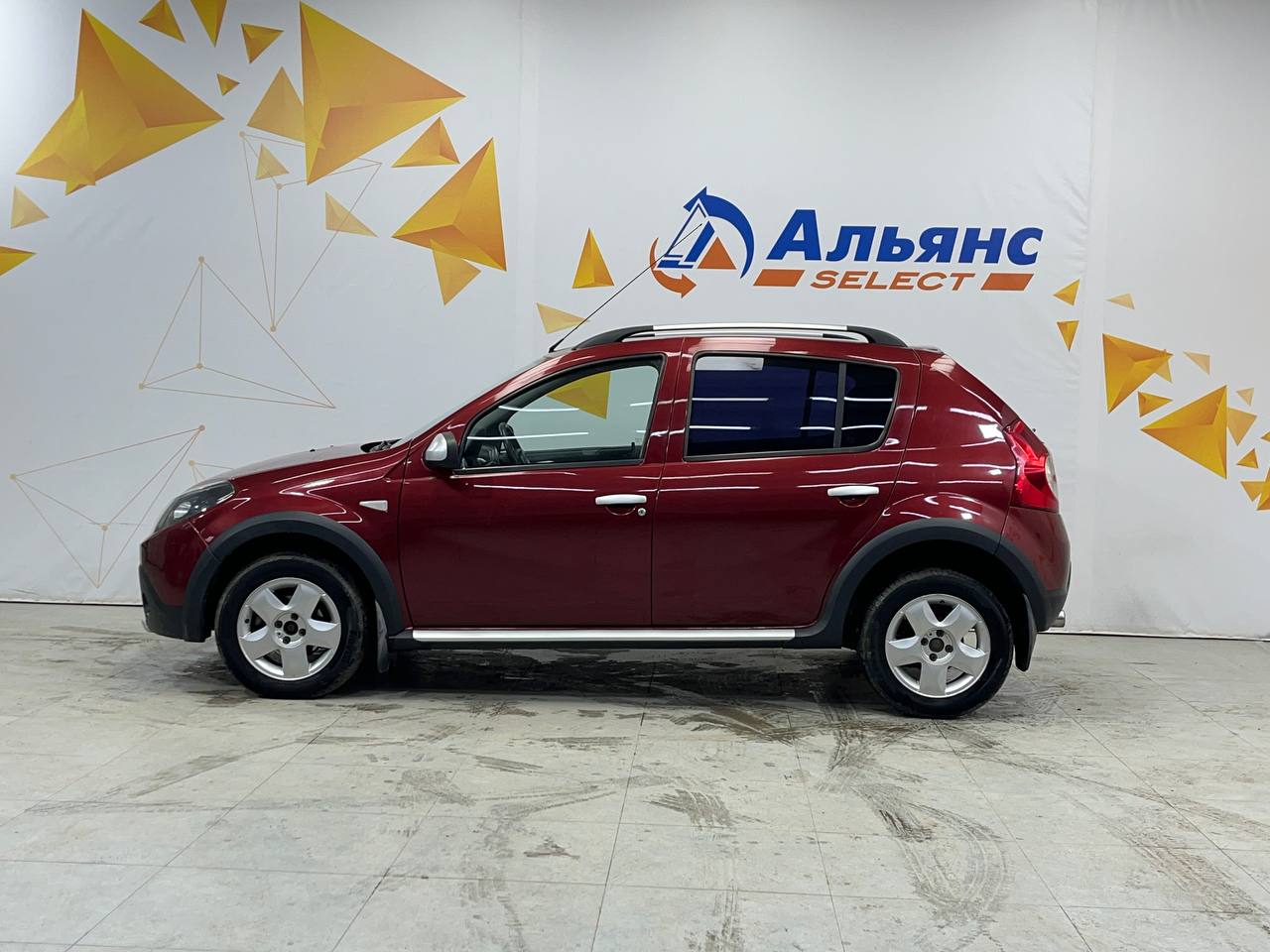 RENAULT SANDERO