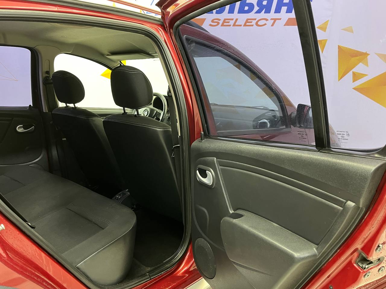 RENAULT SANDERO