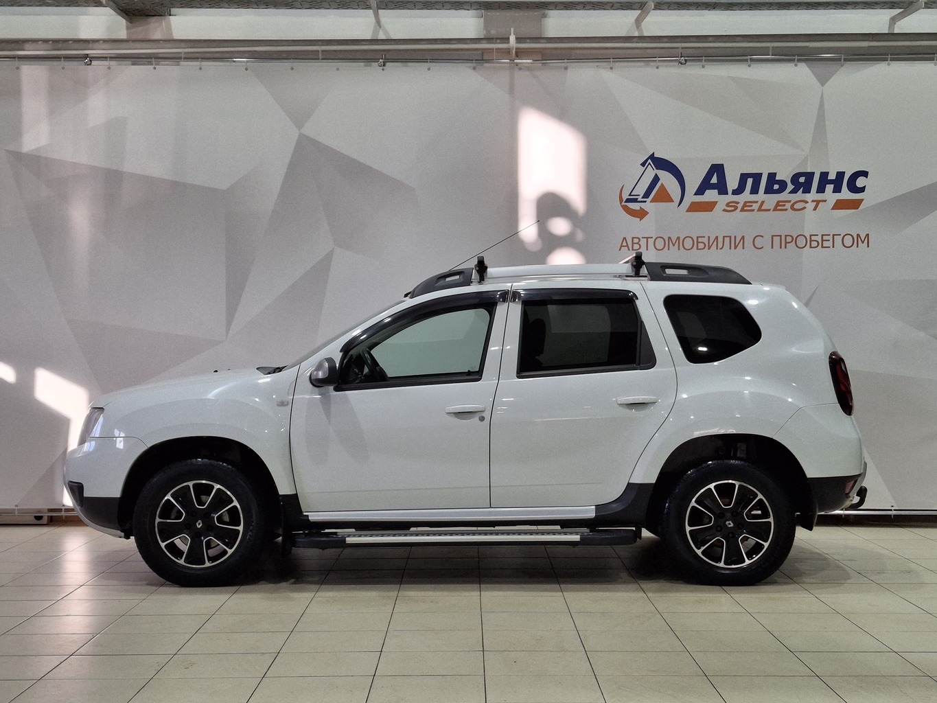 RENAULT DUSTER