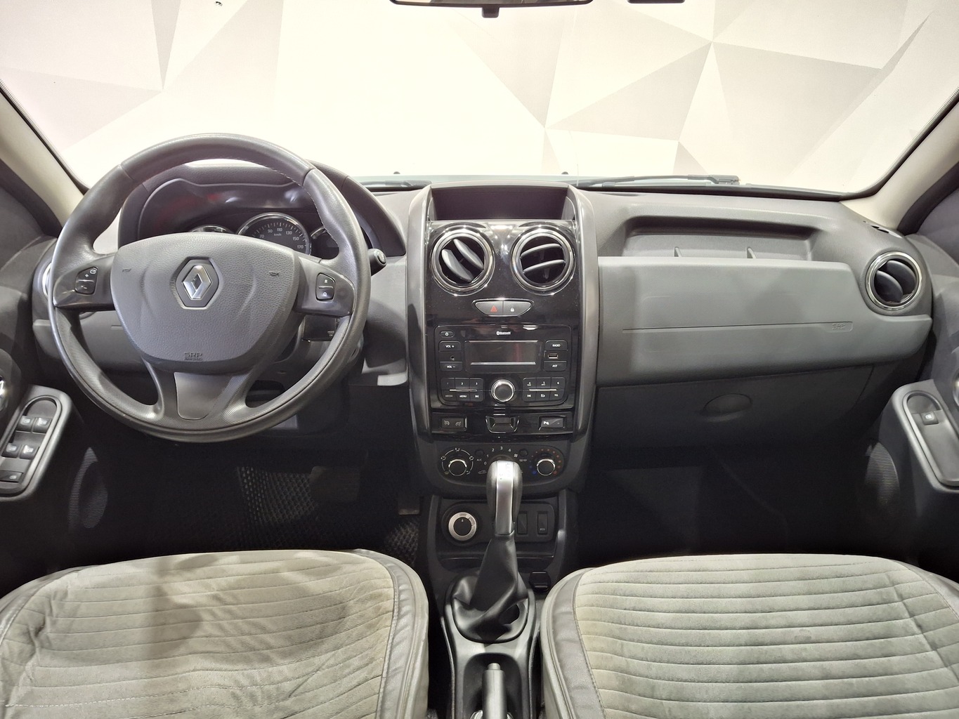 RENAULT DUSTER