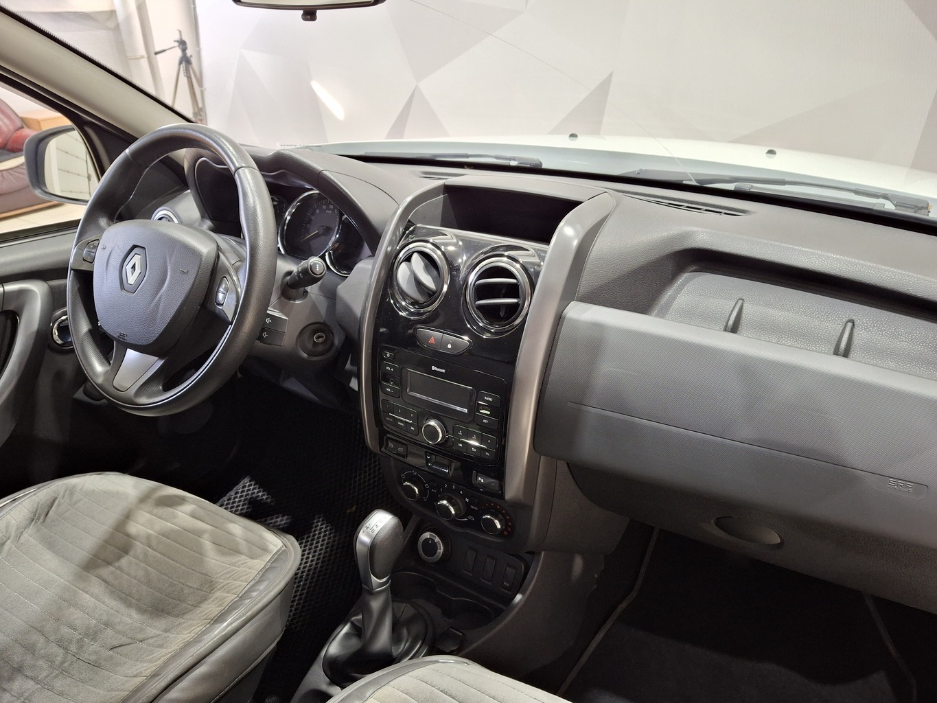 RENAULT DUSTER