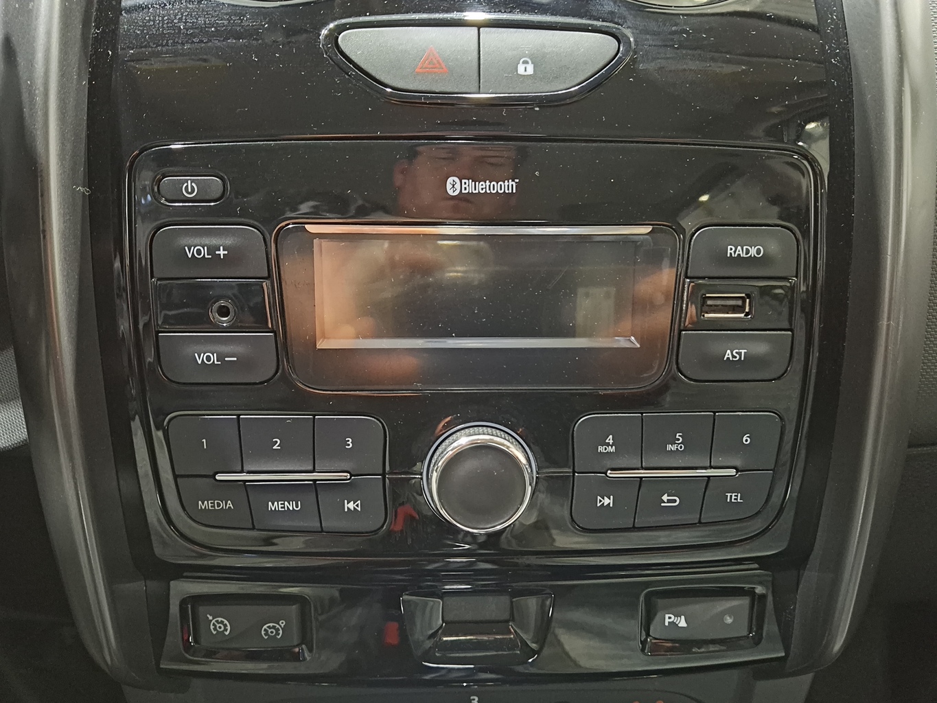 RENAULT DUSTER