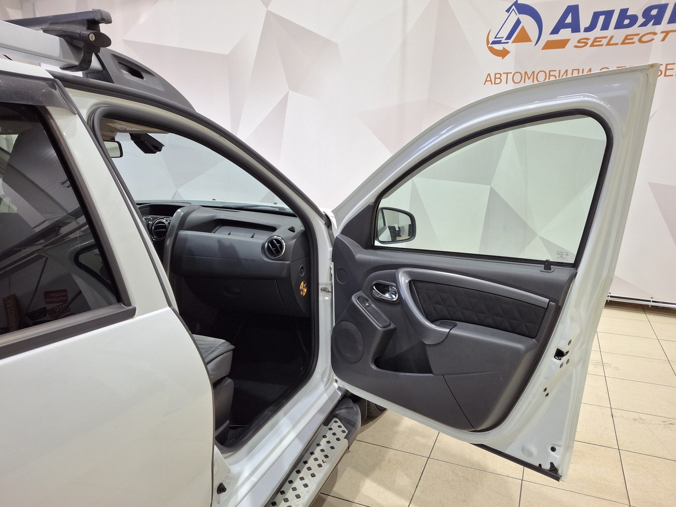 RENAULT DUSTER
