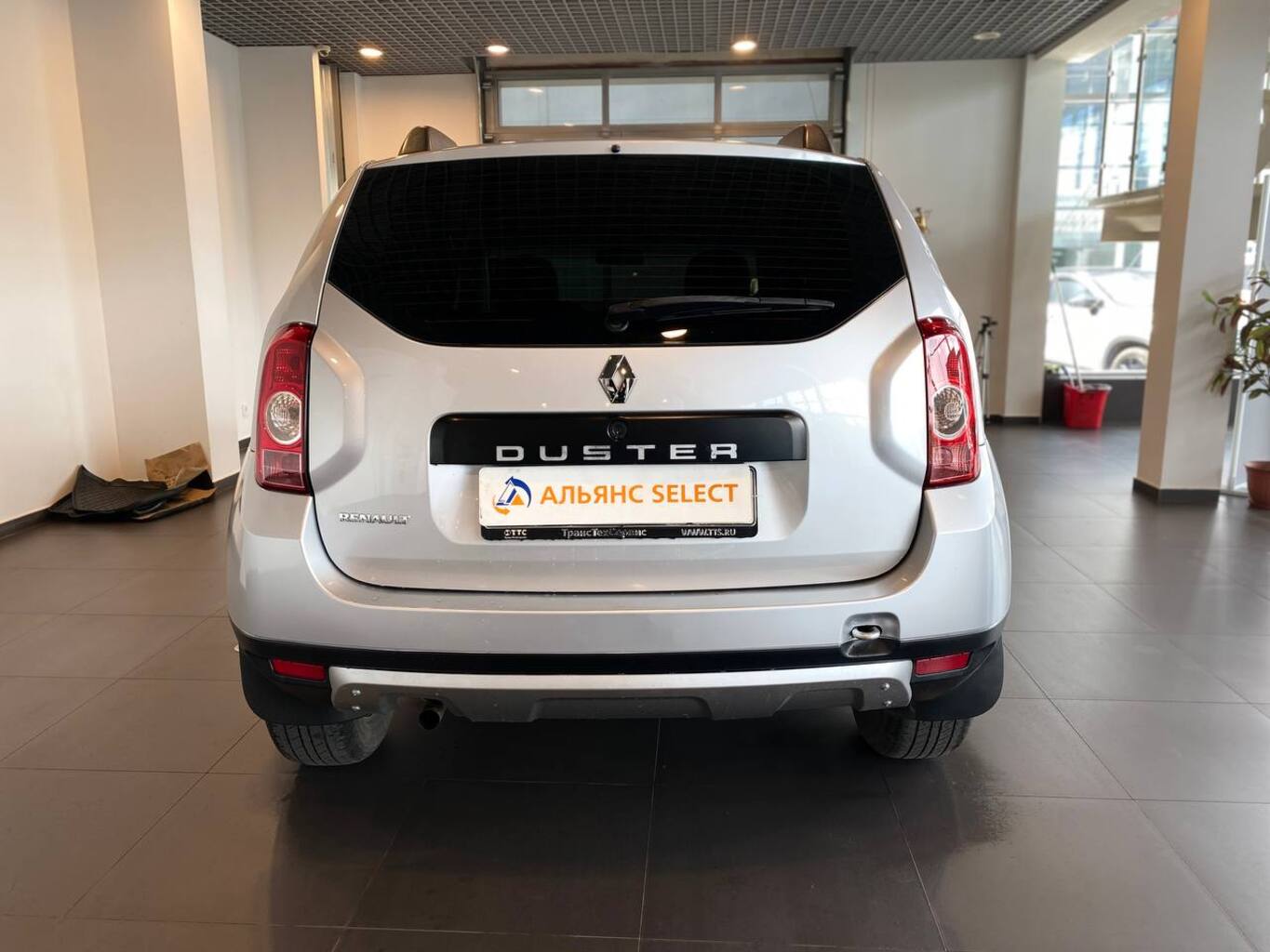 RENAULT DUSTER