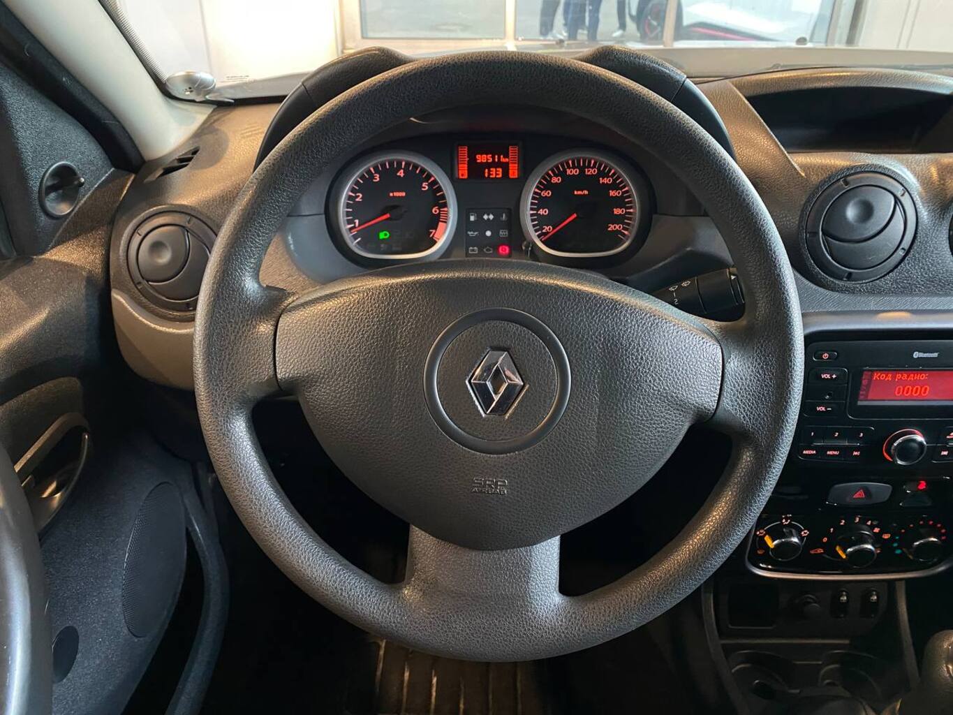RENAULT DUSTER