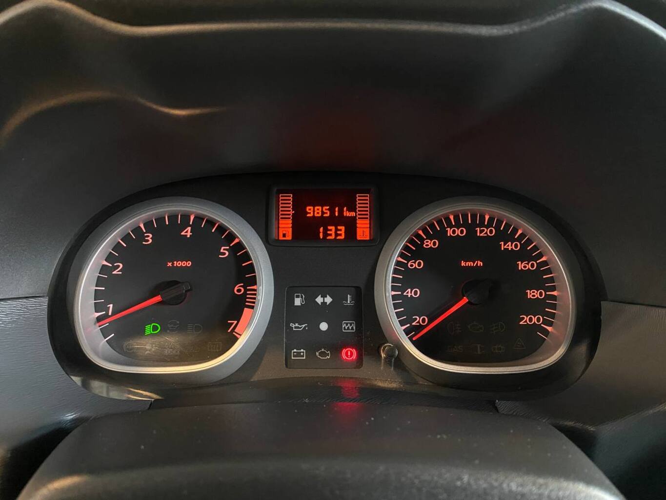 RENAULT DUSTER