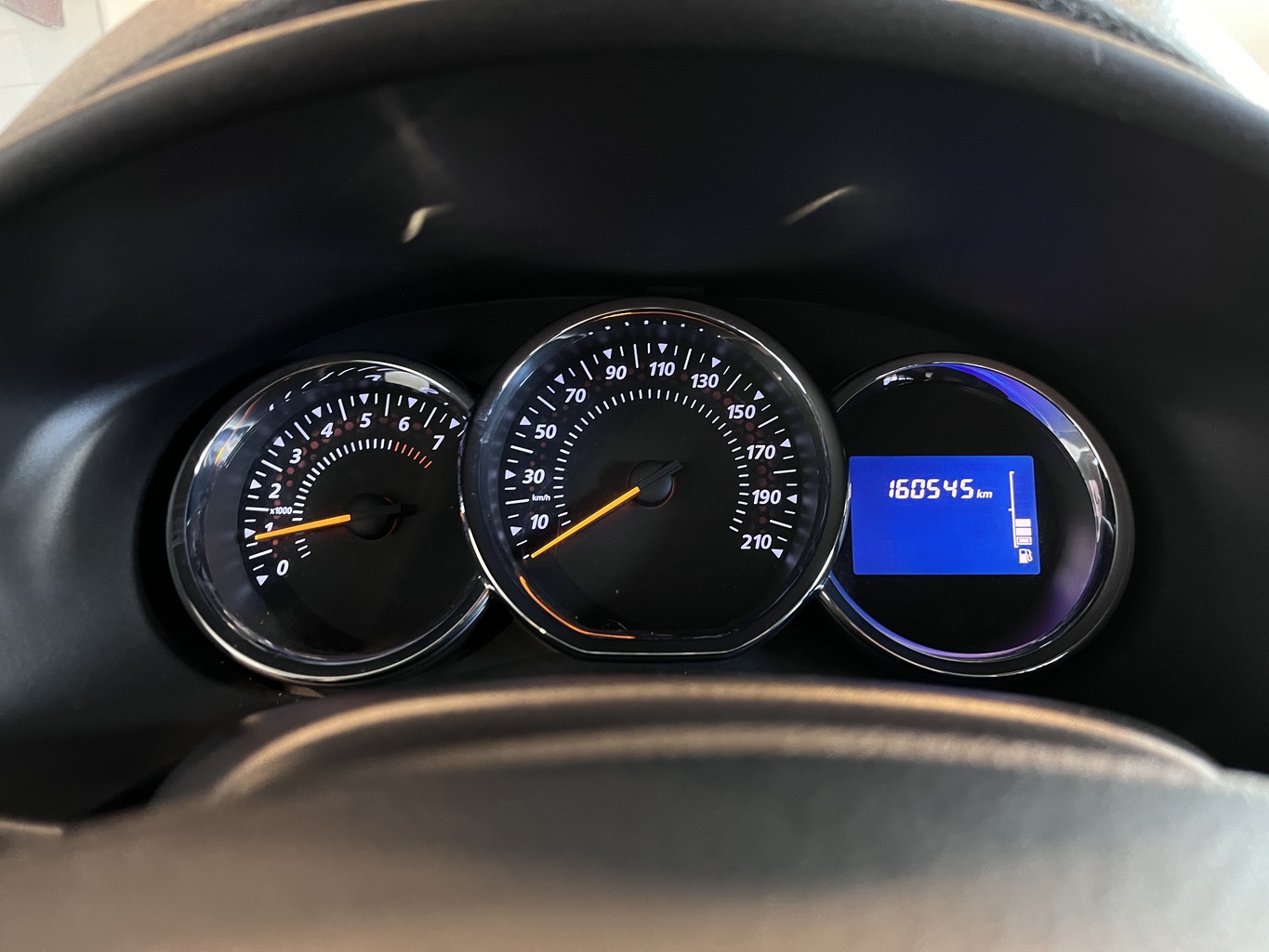 RENAULT SANDERO