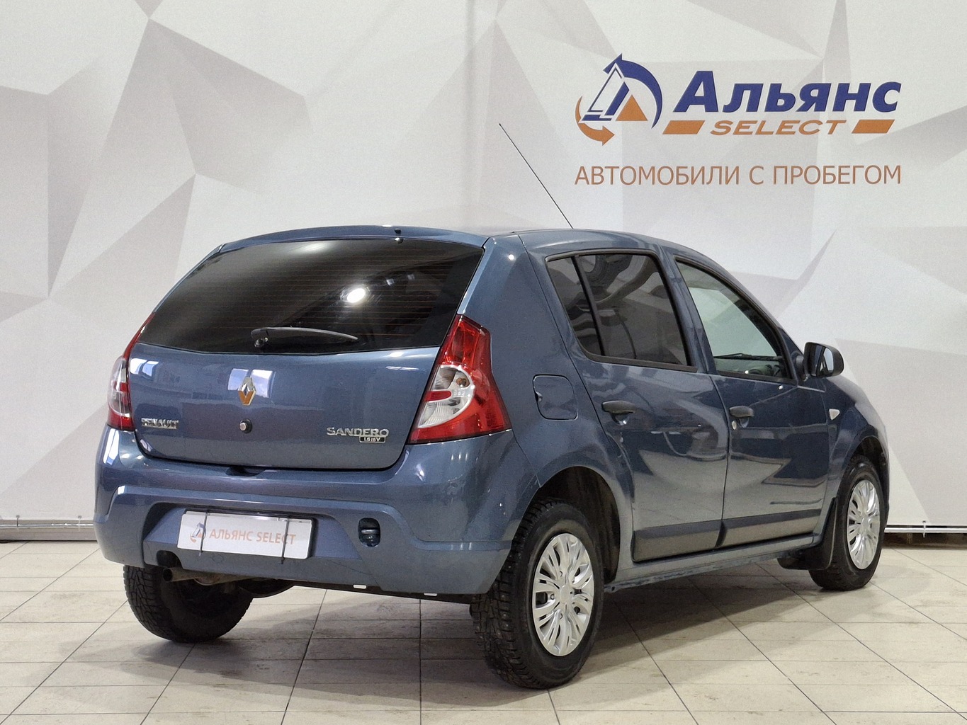 RENAULT SANDERO