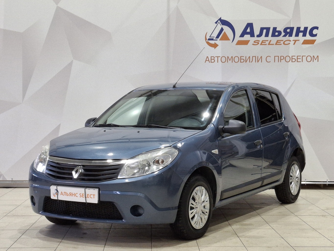 RENAULT SANDERO