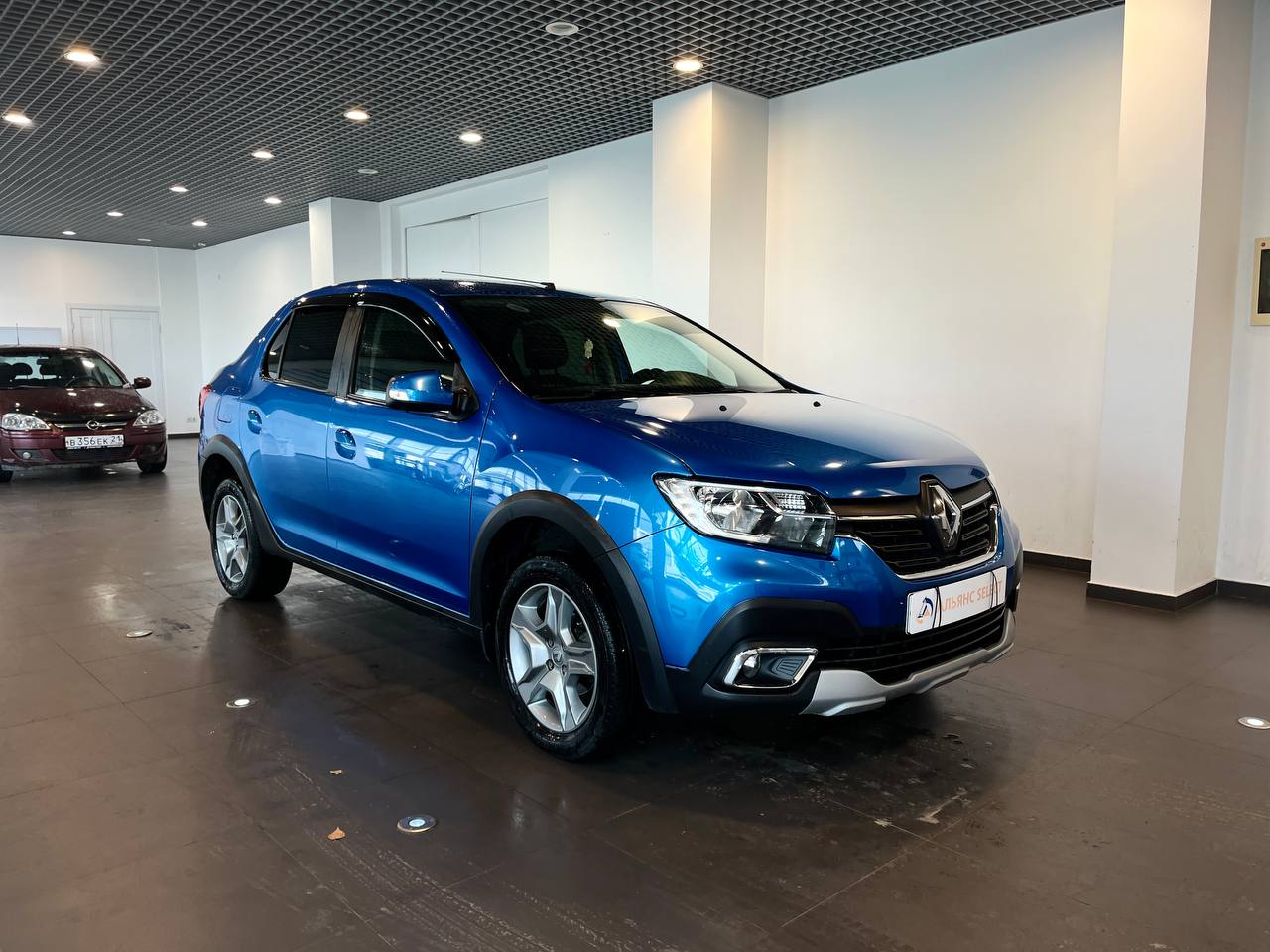 RENAULT LOGAN