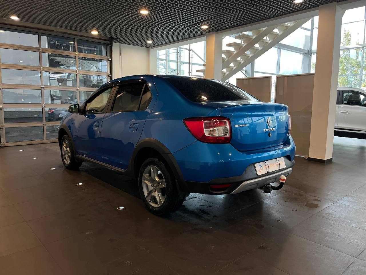 RENAULT LOGAN
