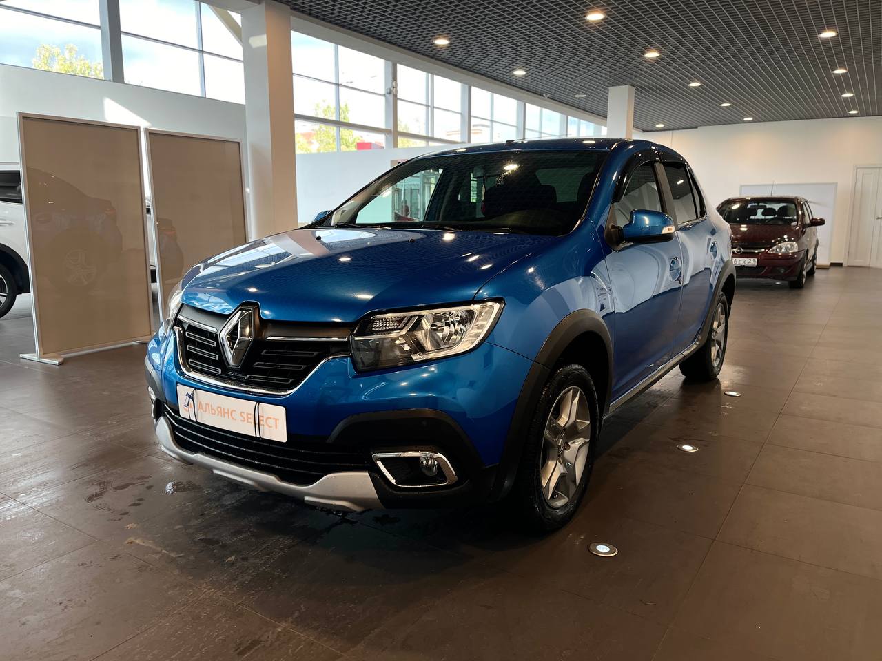 RENAULT LOGAN