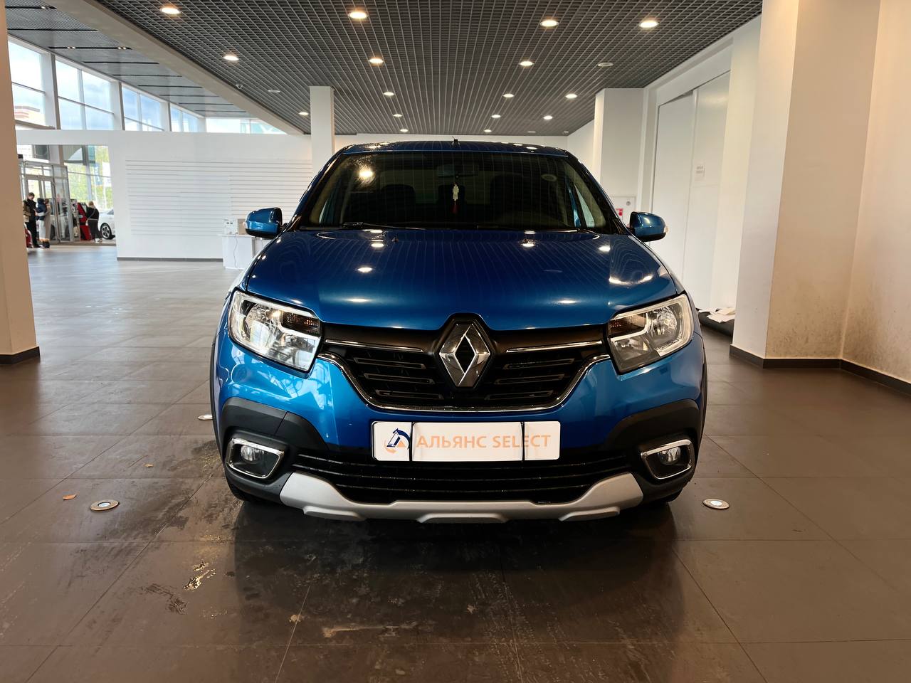 RENAULT LOGAN