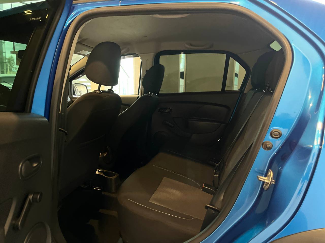 RENAULT LOGAN