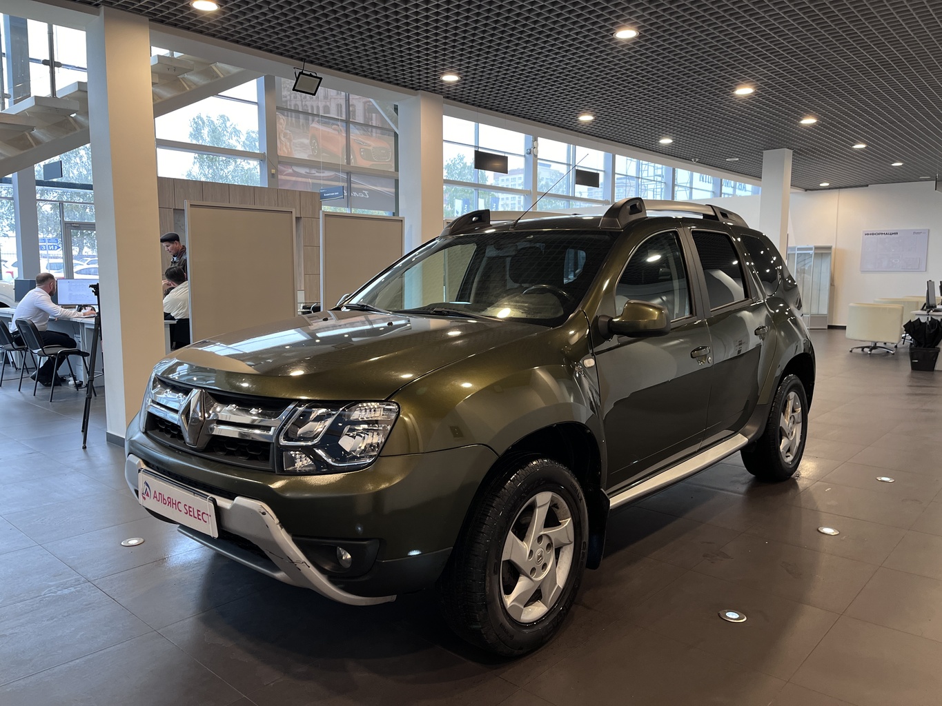 RENAULT DUSTER