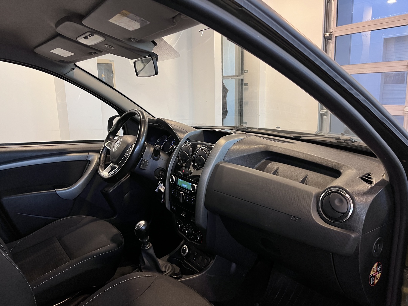 RENAULT DUSTER