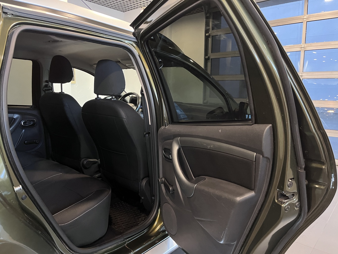 RENAULT DUSTER