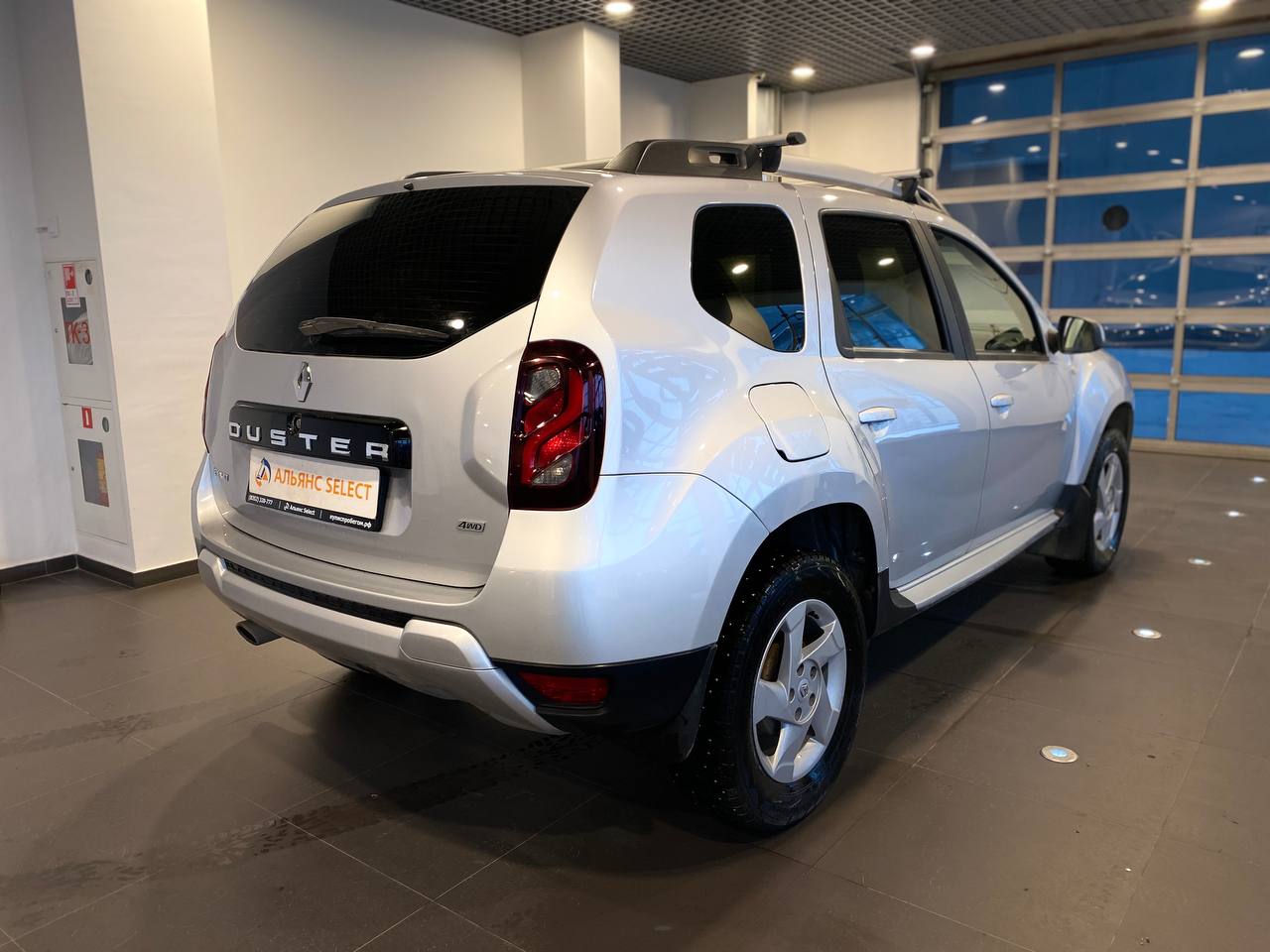 RENAULT DUSTER