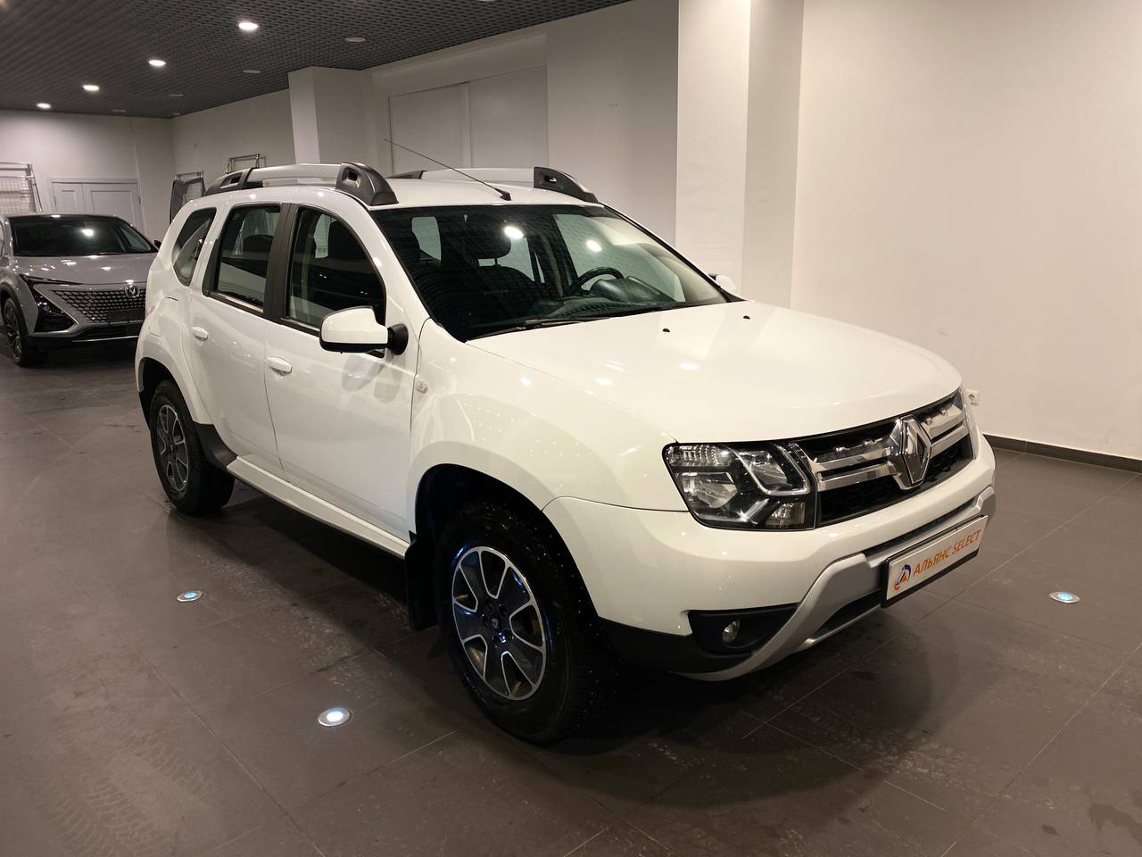 RENAULT DUSTER