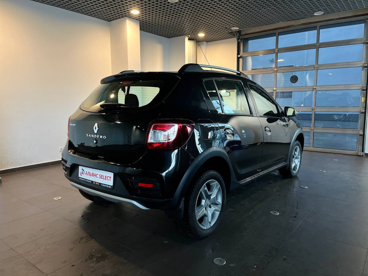 RENAULT SANDERO