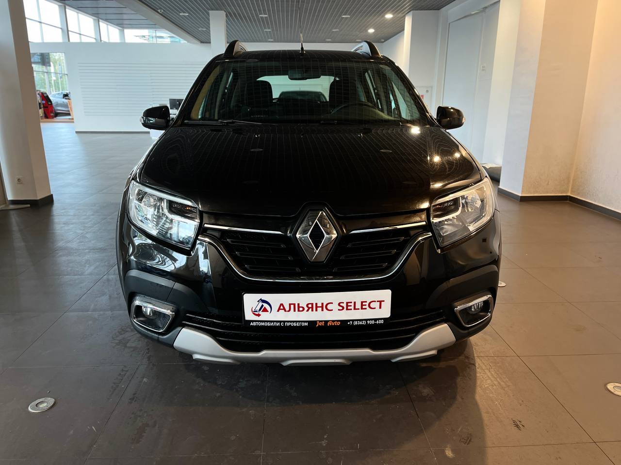 RENAULT SANDERO