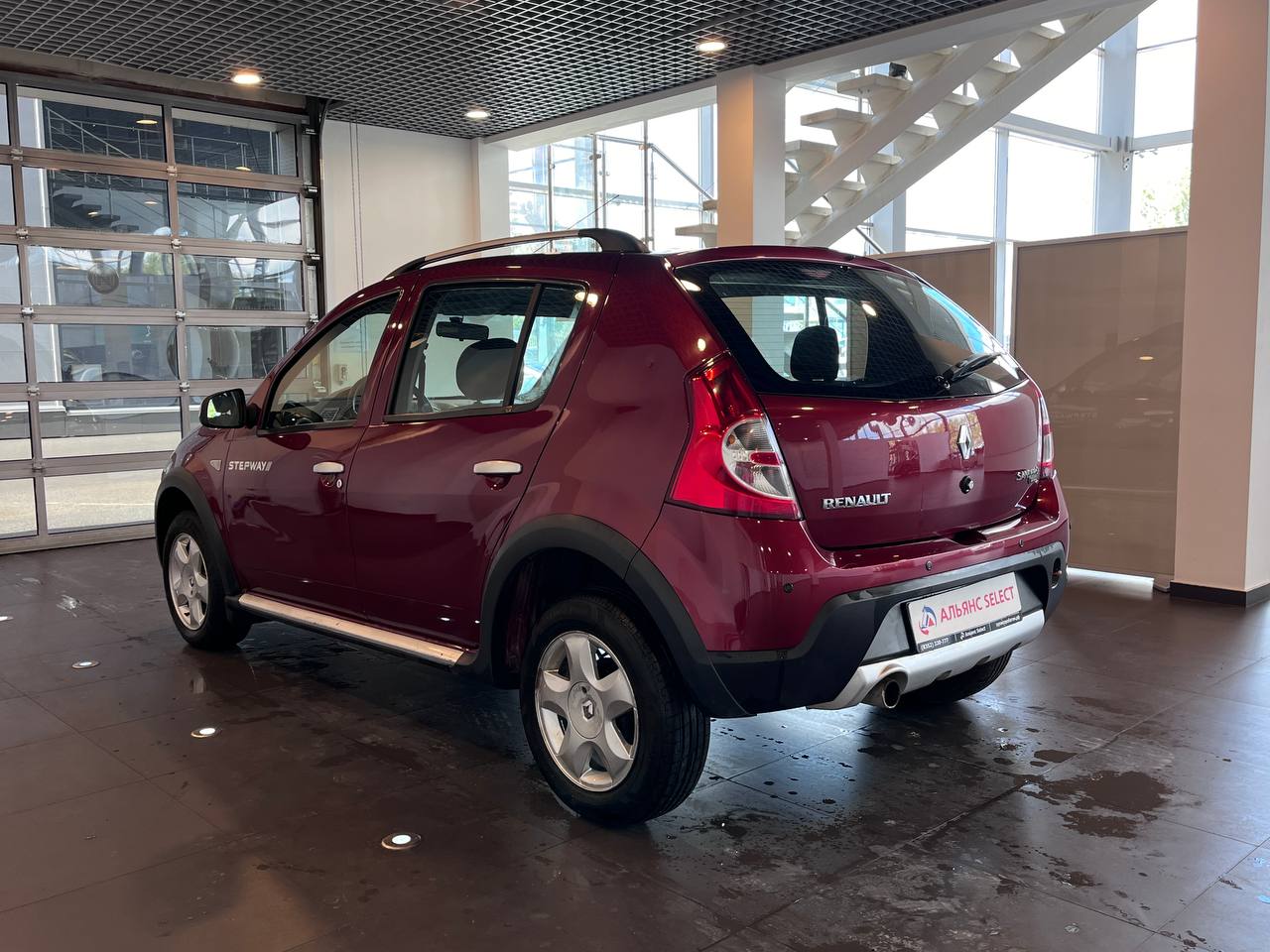 RENAULT SANDERO
