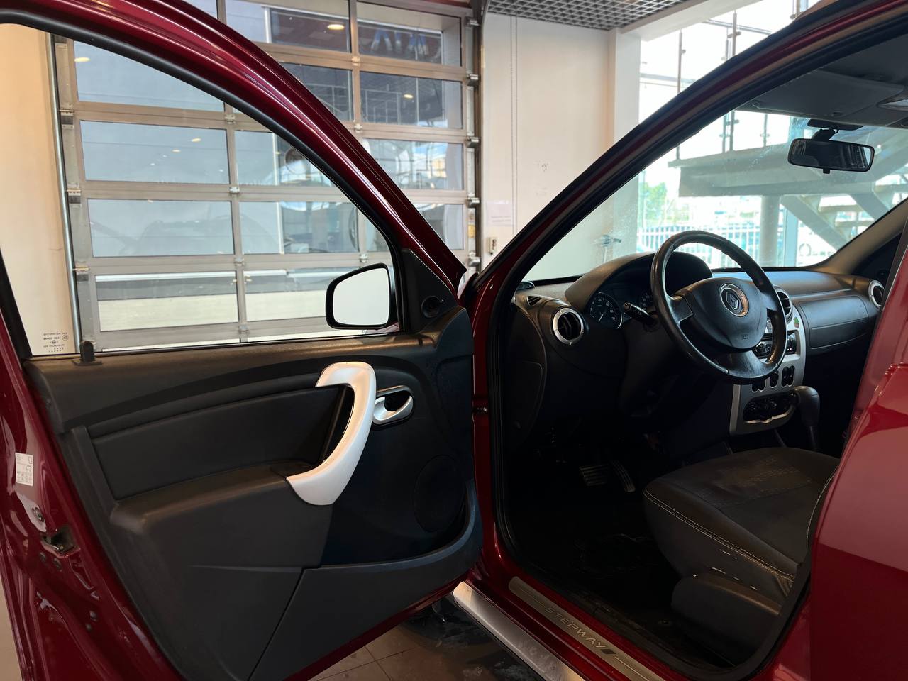 RENAULT SANDERO