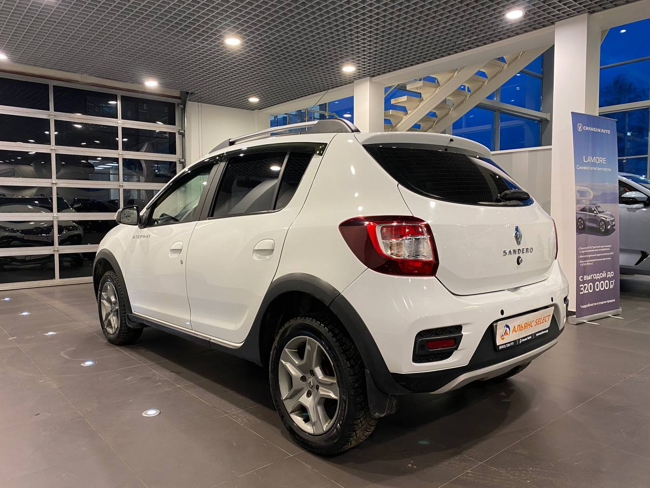 RENAULT SANDERO STEPWAY