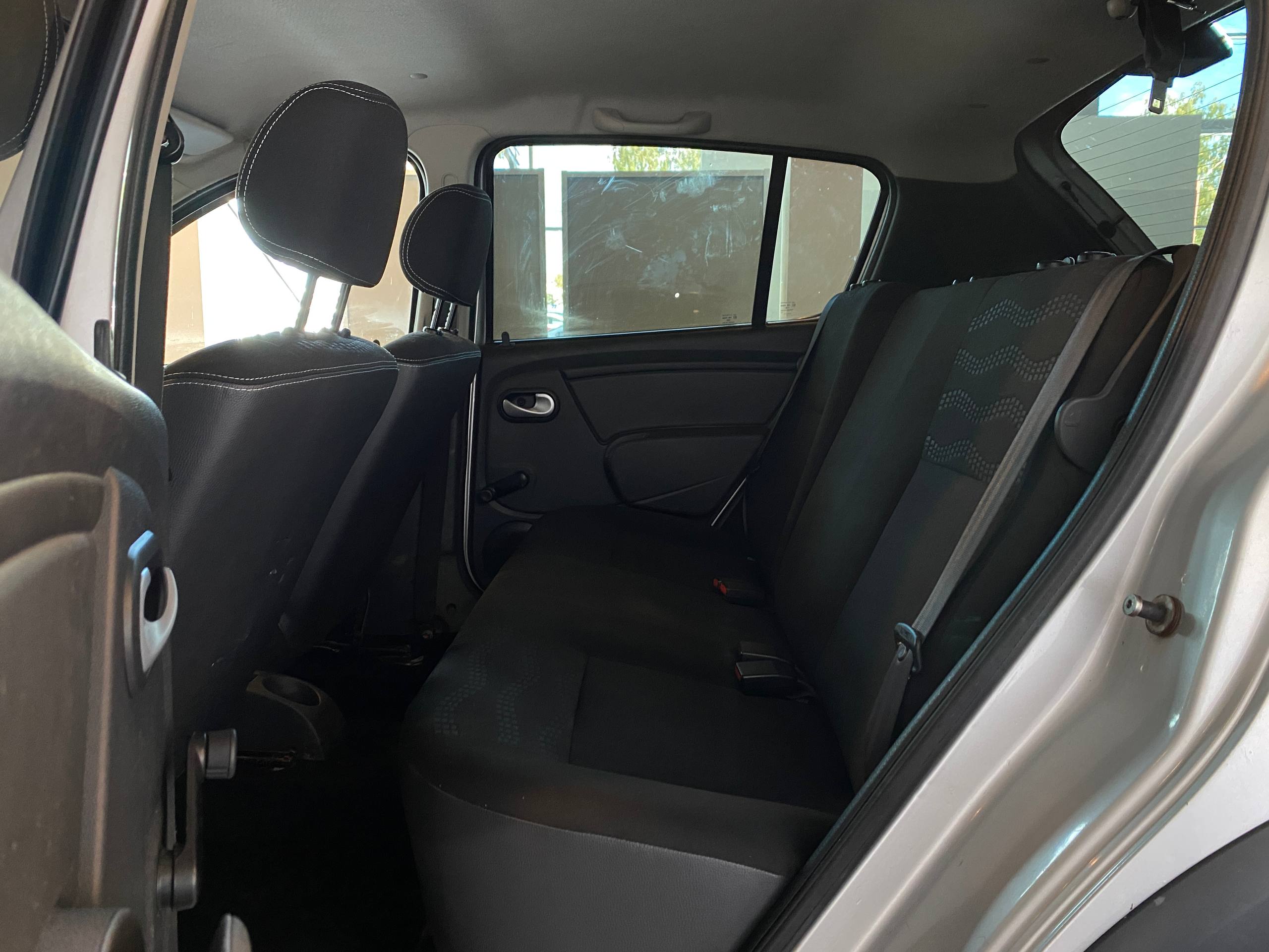 RENAULT SANDERO