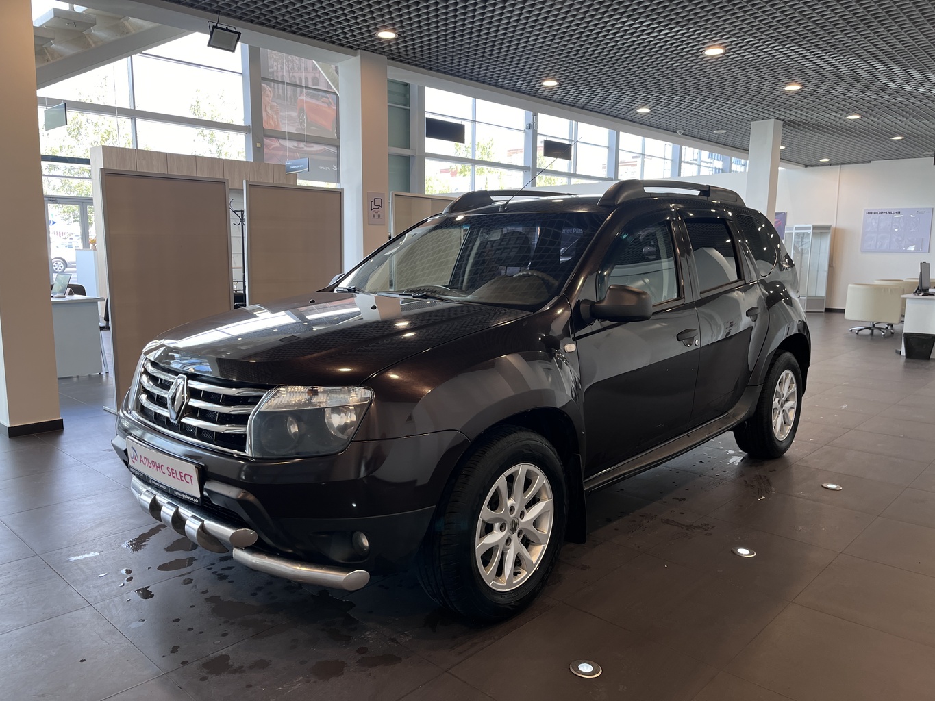 RENAULT DUSTER