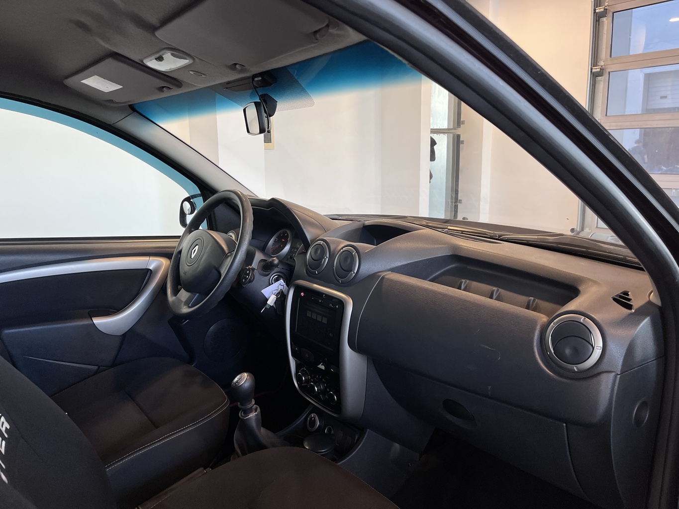 RENAULT DUSTER