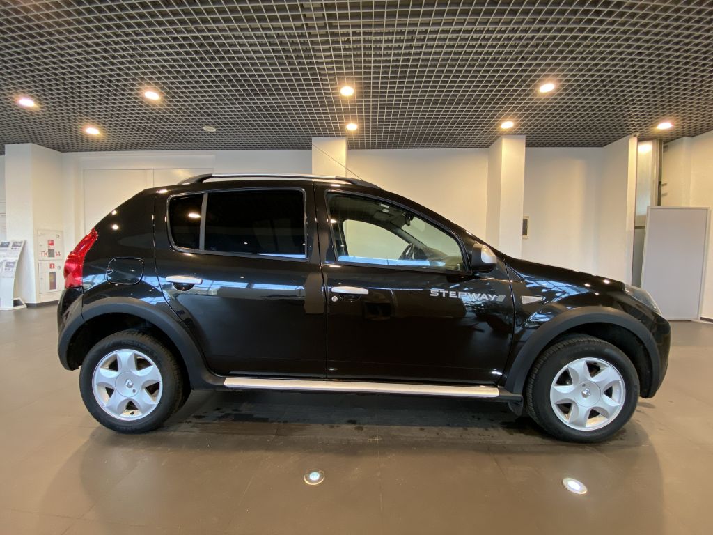 RENAULT SANDERO STEPWAY