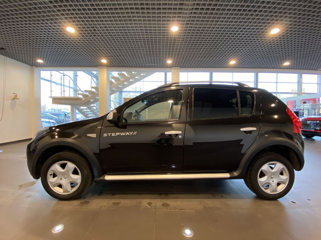 RENAULT SANDERO STEPWAY