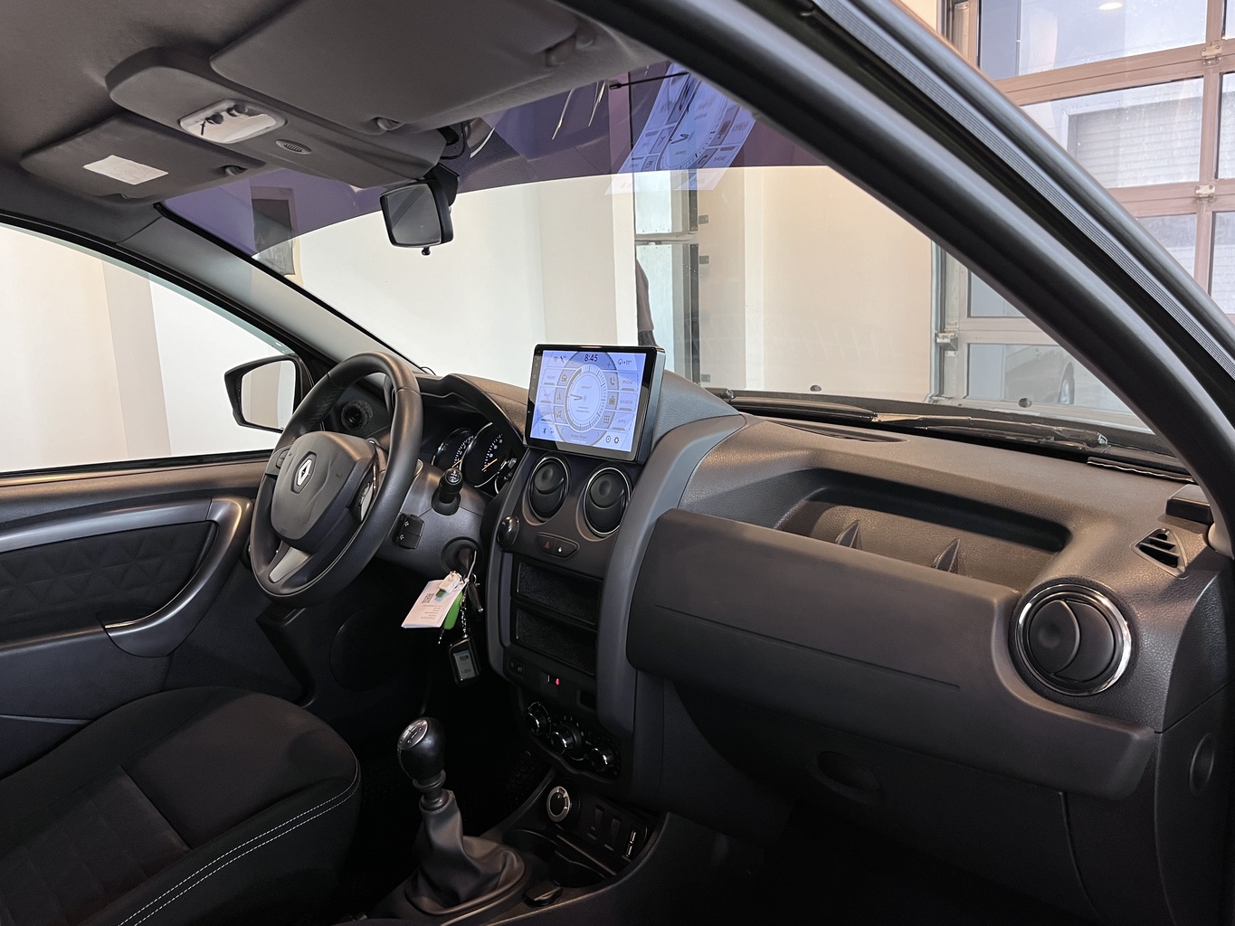 RENAULT DUSTER