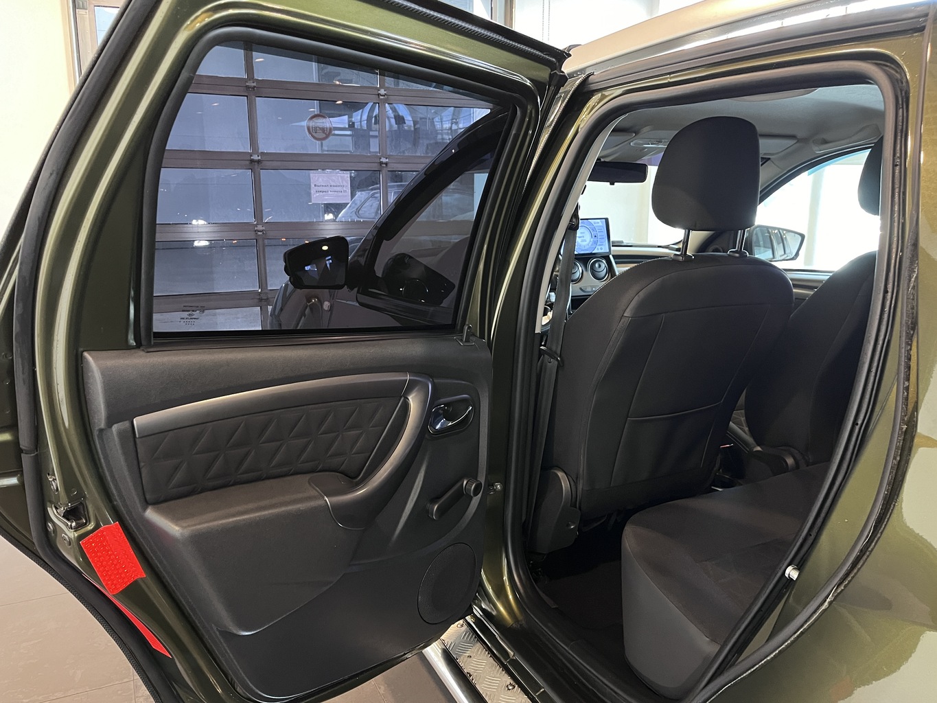 RENAULT DUSTER