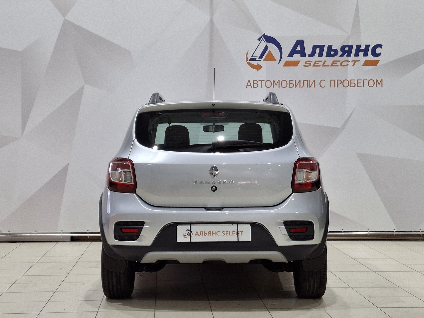 RENAULT SANDERO