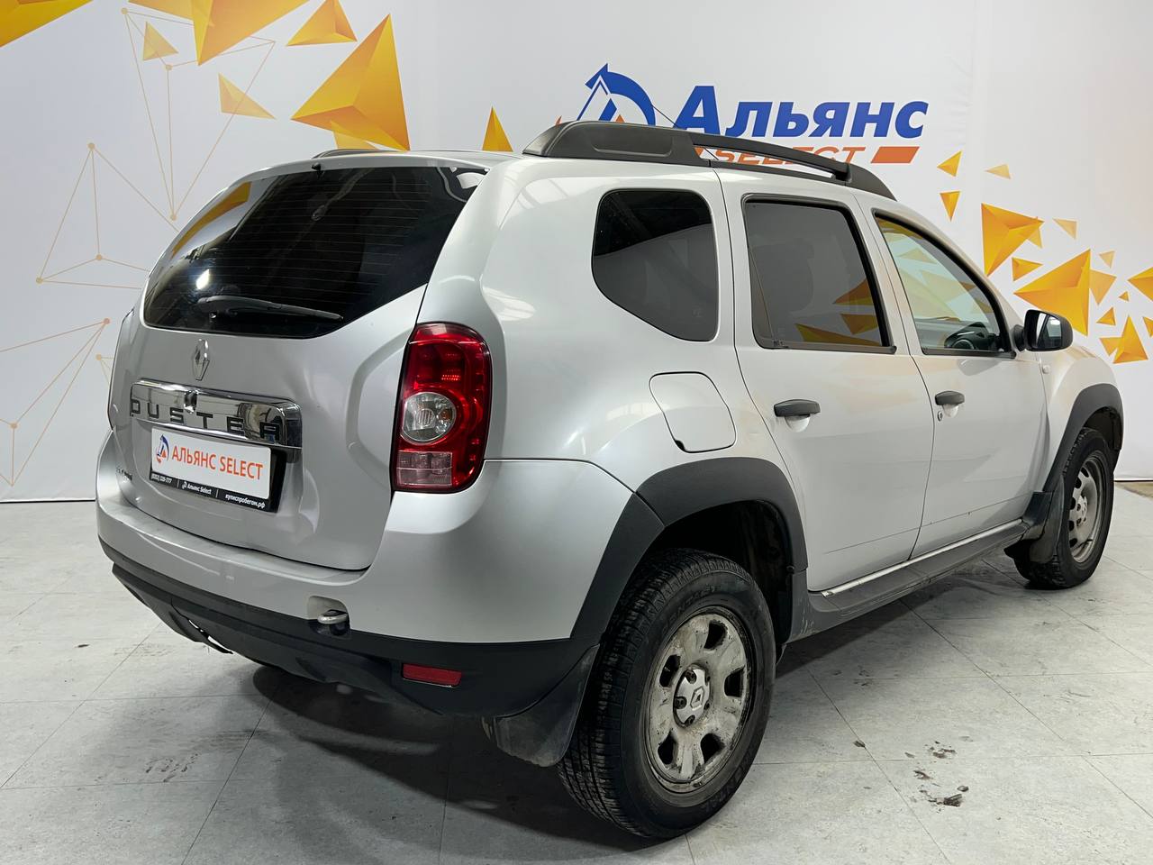 RENAULT DUSTER