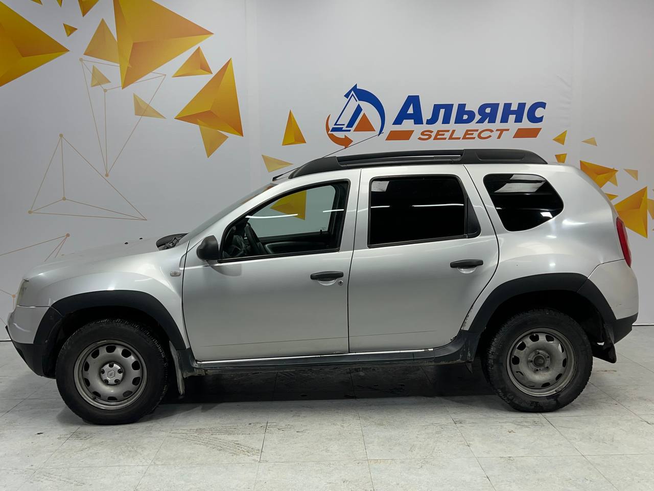 RENAULT DUSTER