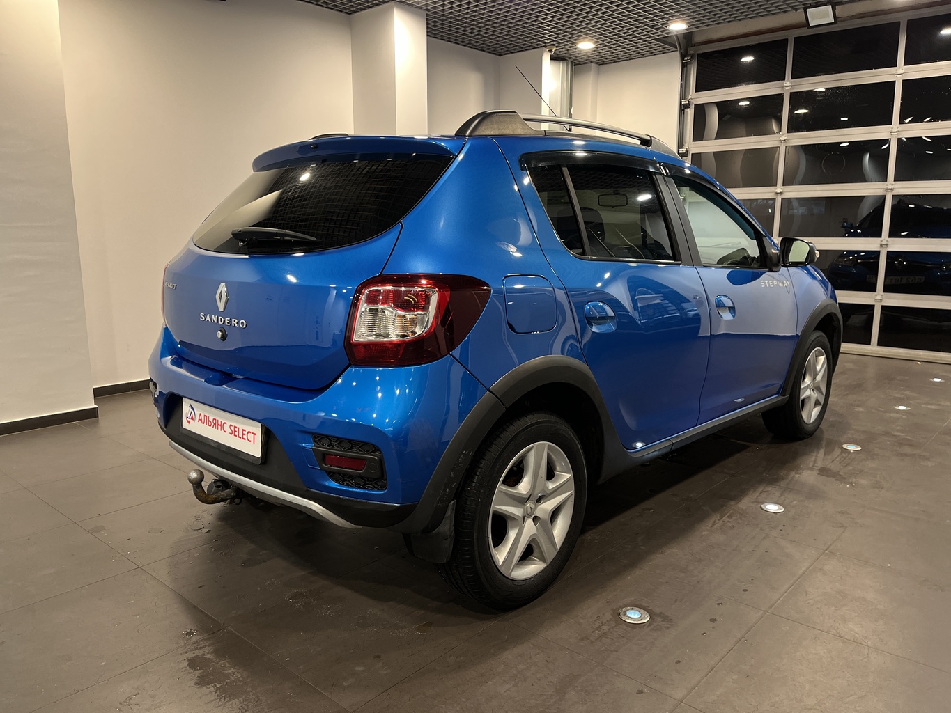 RENAULT SANDERO