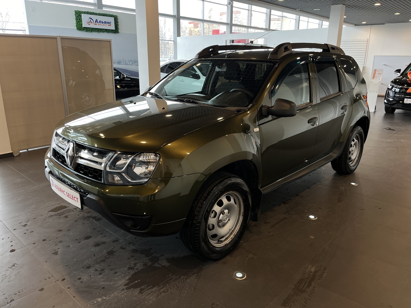 RENAULT DUSTER